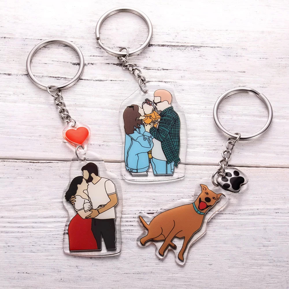 Three set of keychain, included couple faceless portrait keychain, a family faceless portrait keychain, and a dog portrait keychain
